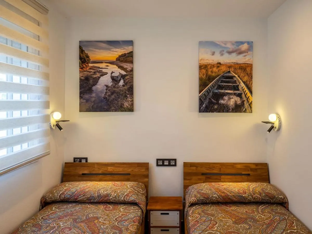 Holiday home Casa Curro Y Pepa